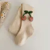 Medias nuevas para niños de entretiempo con accesorios de cereza, leggings para niños, ropa exterior, mallas de pie de colores para bebé