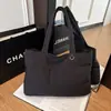 Bolso Informal de Moda de Gran Capacidad para Mujer 2026 Nuevo Modelo Bolso de Hombro para Viajes Diarios Bolso Tote Simple para Hombro o Cruzado