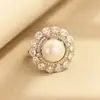 Anillo Geométrico Redondo de Zirconia Micro-pavimentada Elegante de Gama Alta Anillo de Perla de Agua Dulce Natural de Tamaño Ajustable para Mujer