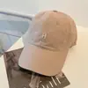 Gorra de béisbol morada con bordado de letras minimalista americano para mujer, verano, ala ancha, cara grande se ve cara pequeña, circunferencia de cabeza grande, gorra de pico de pato
