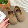 Sandálias Birkenstock estilo casual para mulheres, novo modelo outono e inverno 2026, confortáveis e versáteis, modelo slip-on com bico redondo, sapatos versáteis e confortáveis com sola grossa