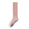 Calcetines de Yoga de Longitud Extendida para Mujer, Calcetines hasta la Rodilla de 32 cm, con Felpa Absorbente de Sudor en la Planta, Antideslizantes de Silicona, Silenciosos, para Pilates