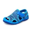 Sandalias para Niñas 2025 Primavera/Verano Nuevo Estilo Zapatos Deportivos de Playa Cerrados para Niños Zapatos de Agua para Niños Color Caramelo Zapatos de Exportación