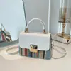 Bolso Cuadrado Pequeño Tejido Estilo Coreano Estilo Ins para Mujer, Moderno y Versátil, Bolso de Hombro Cruzado con Bloques de Color, Bolso de Mano de Alta Gama para Viajes