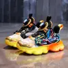 Tênis Infantis de Desenho 2026 Outono Tênis de Corrida Brilhantes para Crianças Sapatos Infantis Antiderrapantes com Luzes Tênis Esportivos Leves