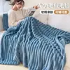 Manta de pelo de conejo, forrada de forro polar para abrigar, manta de invierno, manta para siestas, adecuada para dormitorios, manta para estudiantes de una persona, uso en todas las estaciones