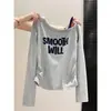 Blusa feminina de um ombro só, estilo coreano para primavera e outono, justa, franzida, com estampa de letras, camiseta de manga comprida que afina a silhueta