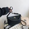 Nova Bolsa Casual 2026 Cor Sólida Leve e Elegante Simples, Versátil e Prática para o Dia a Dia, Bolsa de Ombro Único Transversal