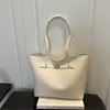 2026 Verão Clássico Nova Grande Capacidade Alta Qualidade Versátil Fashion Simples Estiloso Bolsa Tote de Ombro Único e de Mão