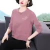 Top Sencillo de Manga Larga para Mujeres de Mediana Edad, Estilo Mamá, Blusa que Favorece la Figura, Camiseta Nueva de Cuello Redondo y Manga Larga para Mujer, Primavera y Otoño 2026