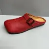 Pantuflas de punta abierta para mujer para usar al aire libre, nuevos zapatos planos vintage hechos a mano 2026, sandalias casuales de cuero suave con suela blanda, a la moda y modernas