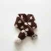 Bufanda de punto a rayas para niños, moderna y linda con pompoms de dibujos animados, un calentador de cuello de invierno elegante y cálido para bebés
