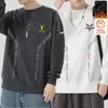 Camiseta masculina de manga comprida para outono e inverno, marca da moda, corte solto, forrada com fleece, camiseta básica casual, moletom com estampa e gola redonda para jovens estudantes