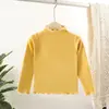 Ropa de niña para primavera y otoño: Camiseta stylish y de moda estilo coreano con bloques de color y ribete de volantes para bebés y niños