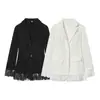Atacado Moda Feminina Primavera 2026 Blazer Versátil de Manga Longa Cor Sólida com Cinto na Cintura, Renda e Patchwork, Corte Slim