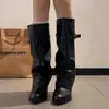 Botas Largas de Punta Negra 2026 para Mujer, Botas de Tacón Grueso con Tachuelas y Pliegues con Hebilla de Cinturón, Pierna Ancha