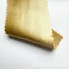 Tejido de satén elástico, grueso y brillante con una caída suave, que presenta un efecto reluciente de seda artificial, adecuado para disfraces de baile y ropa formal.