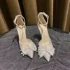 Sandalias de verano para mujer 2026 nuevo estilo pedrería hueco lazo zapatos de dama de honor tacones altos punta fina de hada zapatos de una sola tira tacones de aguja para mujer