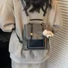 Mochila versátil de moda con bloques de color de nicho, empalme, nueva para clase, mujeres, mochila de otoño, diaria 2026