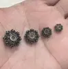 Nuevos Accesorios de Aleación Gunmetal Estilo Chino, Materiales para Cuentas, Accesorios para Pulseras DIY, Tapas de Flor Vintage, Accesorios de Tapas de Flor al por Mayor