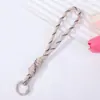 Cordón de Encaje de Colores para Teléfono Celular Correa de Muñeca Tejida a Mano Creativa Anti-pérdida Colgante Llavero de Cuentas Perler Dopamina