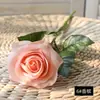 Buquê de Flores Artificiais de Rosa Hidratante para Decoração de Cena, Toque de Luxo, Rosas de Toque Real para Uso em Casamentos, Flores Artificiais