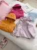 Chaqueta Exterior de Otoño para Niñas, Estilo Nuevo, Abrigo Infantil a Prueba de Tres Elementos con Capucha, Cortavientos e Impermeable, para Niños Mayores