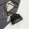 Bolsa Quadrada Pequena para Mulheres, Bolsa de Mão Estilo Fresco, Nova Bolsa de Ombro da Moda Primavera 2026 para Mulheres, Bolsa Transversal Estilosa