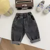 Nuevos Jeans Coreanos Versátiles de Primavera y Otoño para Niños Temporada Niños y Niñas Bebé Simples Casuales Pantalones Largos de Moda Color Sólido