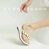 Zapatos de playa de verano para mujer para uso en exteriores en vacaciones 2026, nuevas chanclas de cuña con separador de dedos, sandalias de estilo retro francés