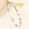 Pulseira Versátil de Moda Popular Transfronteiriça para Mulheres, Luxo Leve, Sensação de Alto Padrão, Estilo Europeu e Americano, Não Desbota, Exquisita Pulseira Céu Estrelado com Zircônia