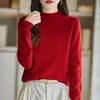 Suéter feminino de outono e inverno com gola alta discreta, mangas compridas, caimento solto, modelador, pulôver versátil, camisa base de fleece, top de tricô