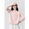 Suéter rosa de cuello redondo para mujer, nueva colección otoño/invierno 2026, con un diseño suave y dulce con detalles de encaje, estilo jersey y adecuado como capa interior.