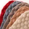 Cachecol 2026 Outono/Inverno Novo Feminino High-End Cor Sólida Pena Acolchoado Quente Moda Casual Borda Dobrada Gorro de Tricô
