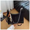 Bolso Retro Esmerilado Transfronterizo para Mujer Otoño e Invierno 2025 Nuevo Bolso Bandolera Nicho Bolso Hombro Cadena Axila Bolso Dumpling