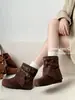 Botas de Cano Curto Matte Retrô para Mulheres 2026 Novas Botas Chelsea Populares Botas Martin com Solado Grosso e Bico Redondo