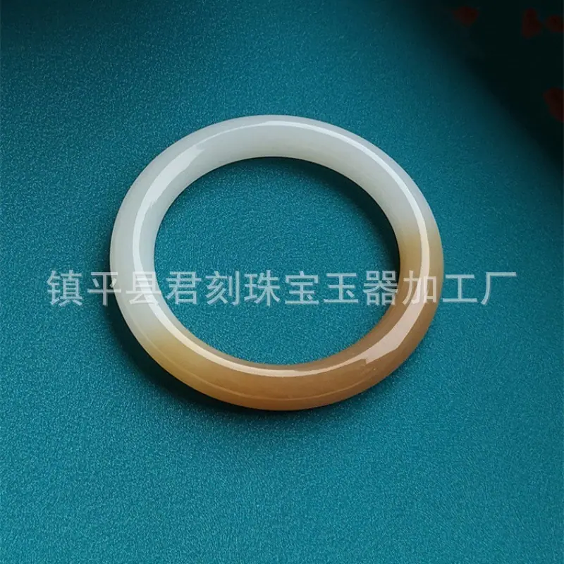 O1CN01JBYDs623nS860xz7m_!!1676