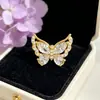 Pulseira DIY Borboleta Cravejada com Zircônia Acessórios de Joia com Múltiplos Furos Materiais de Pingente Artesanal
