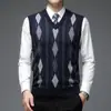 Chaleco de punto para hombre transfronterizo, ropa de negocios casual para hombre, 6% lana, jacquard de patrón de rombos otoño e invierno, suéter sin mangas con cuello en V