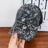 Gorra de Béisbol de Malla Transpirable de Verano para Mujer con Estampado Completo de Letras, Logo de Mariposa con Pedrería, Gorra de Visera Versátil Estilo Coreano