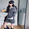 Estilo Coreano para Meninas Outono e Inverno Conjunto de Duas Peças Tricô Torcido Gola Polo 2025 Novo Shorts Médio e Grande para Crianças Conjunto Transfronteiriço