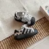Tenis para niña con puntera de concha, nueva colección otoño 2026, zapatos casuales para niños, modernos y versátiles, diseño de lunares, también aptos para niños