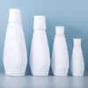Botellas vacías personalizadas de 80 ml, 200 ml, 300 ml, 500 ml, botellas blancas para enjuague bucal, botellas planas irregulares, botellas dispensadoras de plástico PET
