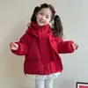 Ropa de Invierno Acolchada de Algodón para Niñas 2025 Nuevo Estilo Moda Infantil Moda de Bebé Ropa de Invierno Espesa Acolchada de Algodón Chaquetas Cálidas Acolchadas de Algodón