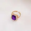 Colar com Cruz e Pedras Anel Brincos Conjunto de Três Peças Feminino Nicho Design de Alto Padrão Conjunto de Joias Atacado Tendência