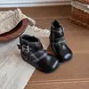 Botas para Niñas 2026 Otoño/Invierno Nuevo Estilo Más Terciopelo Botas Martin Botines Cortos Cuadros Versátiles Botas de Moda Elegantes Botas de Cuero Modernas