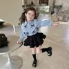 Conjunto de Meninas Coreanas Vestido de Primavera 2024 Novo Estilo Estrangeiro Vestido Camisa Infantil Primavera e Outono Estilo College Tempo