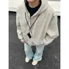 Sudadera con capucha de punto a rayas retro americana 2026 Hombres Otoño Invierno Nuevo Suelta Pareja Calle Alta Chaqueta con Cremallera