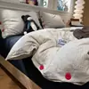 Juego de Cama Nuevo 2026, Funda de Edredón, Juego de Tres Piezas de Algodón de Gasa de Doble Capa para Dormitorio de Estudiantes, Juego de Cuatro Piezas Estilo Botón