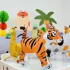Novo carrinho com rodas animal de pelúcia balão de filme de alumínio corda de desenho animado brinquedo infantil adereços de foto de festa atacado